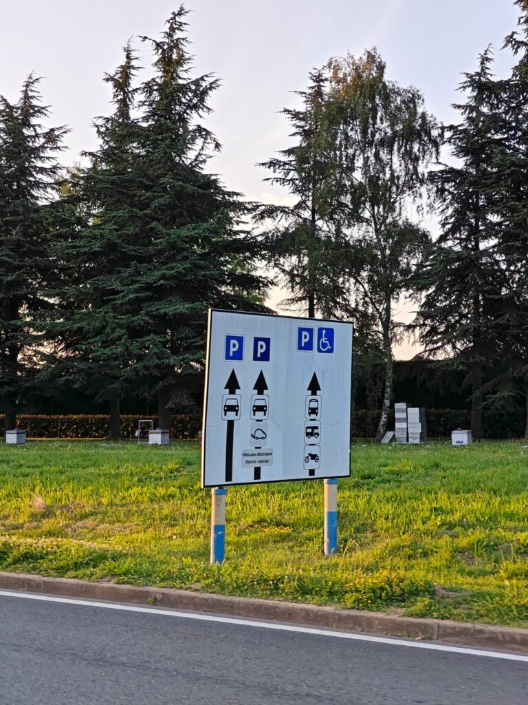 Signaletica parcheggio Disneyland Paris